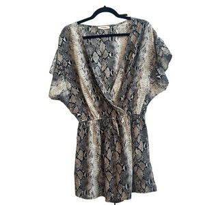 ee:some Snake Reptile Print Open Deep V-Neck Waist Tie Short Romper